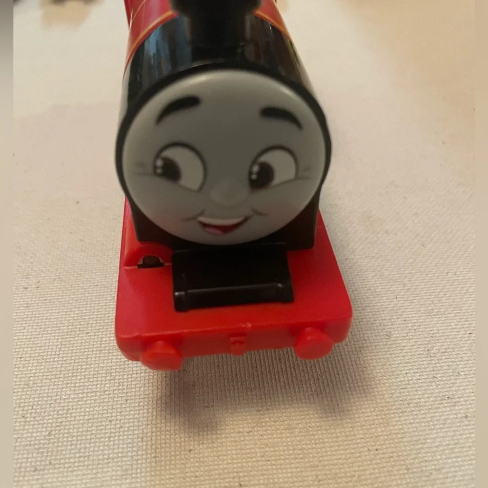 Thomas & Friends Talking James Red Toy Train Play Vehicle
